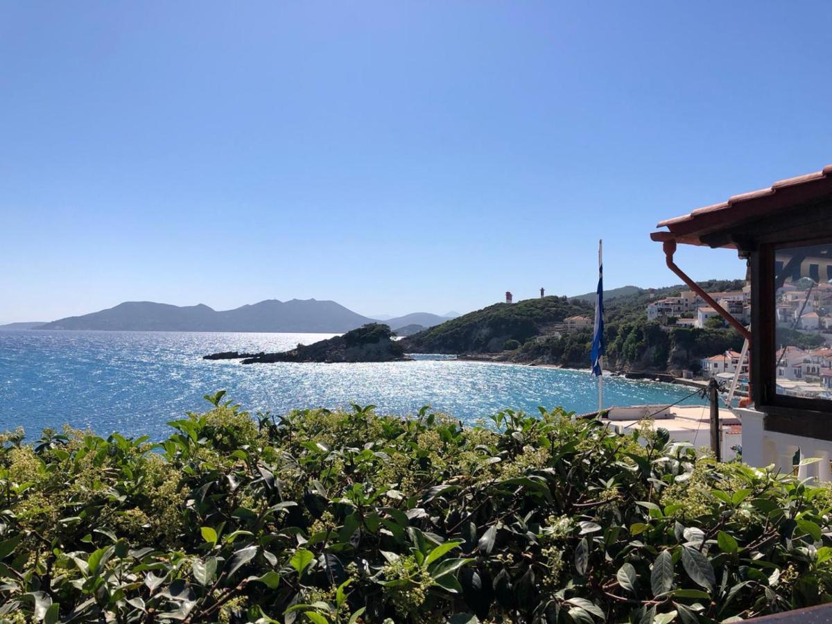 Studios Loukia Κοκκάρι Εξωτερικό φωτογραφία