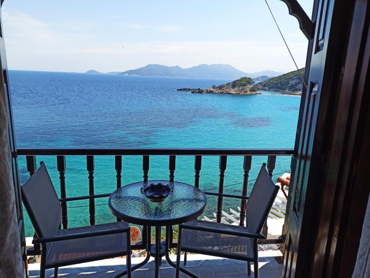 Studios Loukia Κοκκάρι Εξωτερικό φωτογραφία
