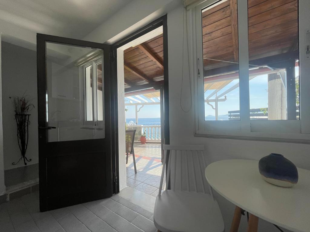 Studios Loukia Κοκκάρι Εξωτερικό φωτογραφία