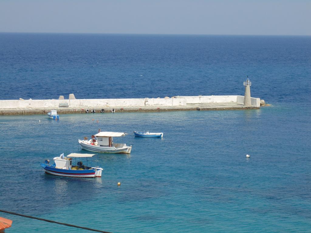 Studios Loukia Κοκκάρι Εξωτερικό φωτογραφία