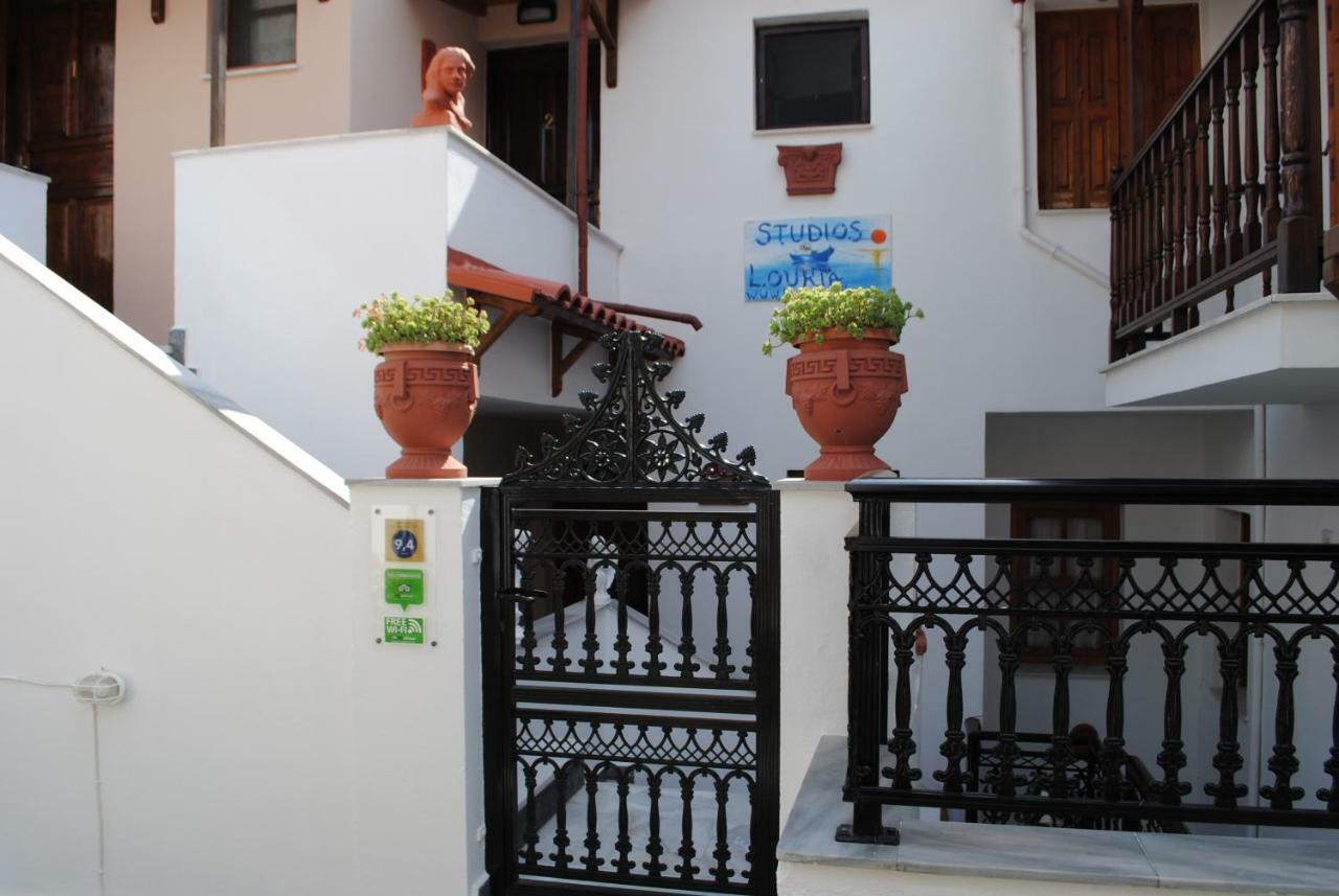 Studios Loukia Κοκκάρι Εξωτερικό φωτογραφία